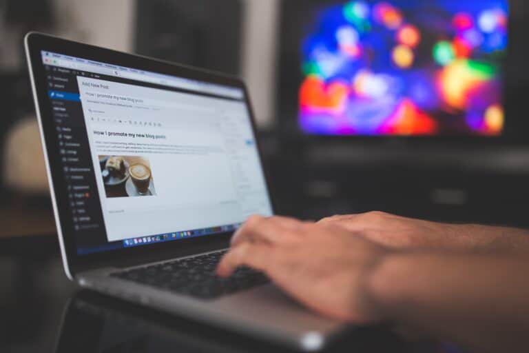 11 Best Online Typing Jobs For Beginners Make 20 Hour 11 Best Online Typing Jobs For Beginners Make 20 Hour